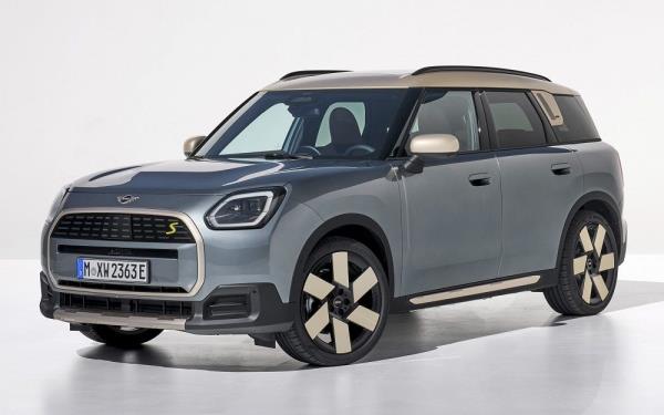 Mini Countryman 2024: SUV gets electric variant based on iX1, up to 462km range (VIDEO)